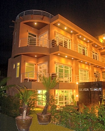 Silver Sands Beach Resort