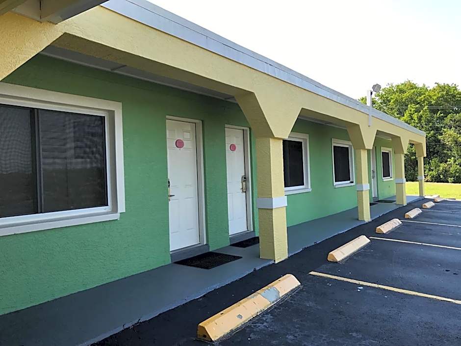 Apollo Inn - Cocoa