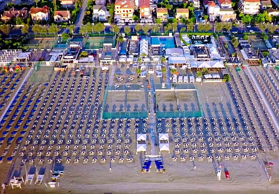 Sportur Club Hotel