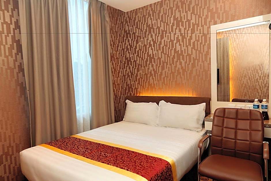 Golden Valley Hotel