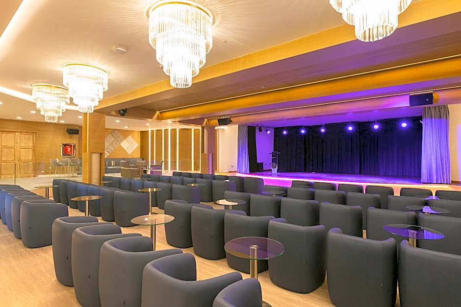 Hipotels Barrosa Palace & Spa