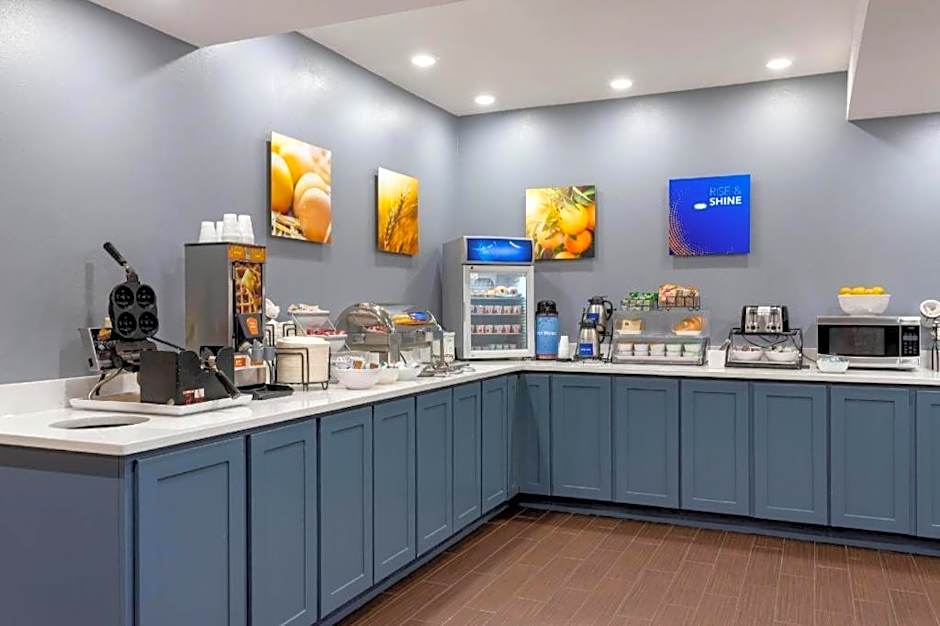 Comfort Inn & Suites Hot Springs Midtown