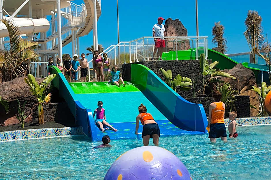 Relaxia Lanzasur Club - Aqualava Water Park