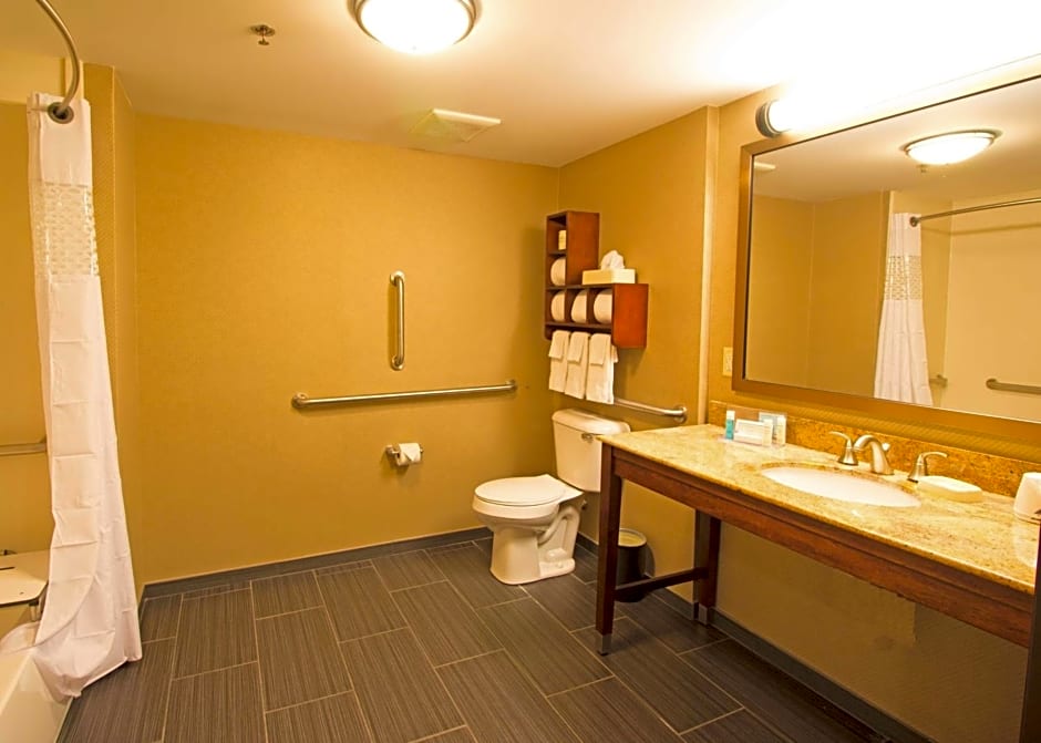 Hampton Inn By Hilton Columbus-South