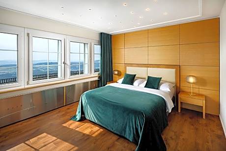 Residence Suite with View over the Valley