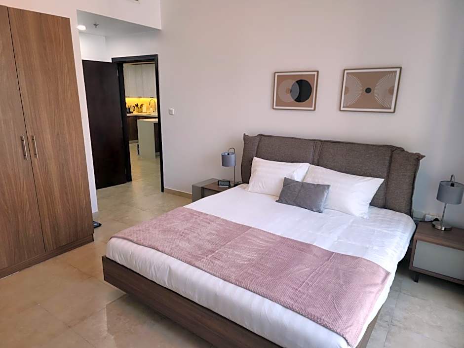 Preatoni Tower - JLT by Golden Casa