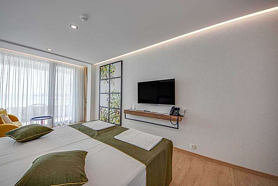 Olive Villas Beach Hotel