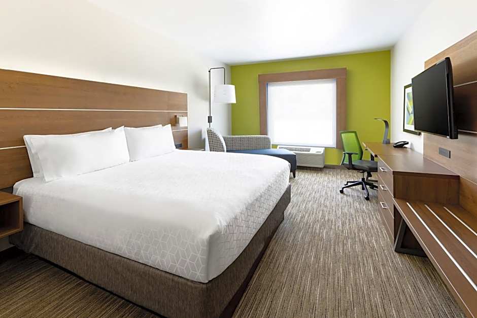 Holiday Inn Express And Suites OAKHURST-YOSEMITE PARK AREA By IHG