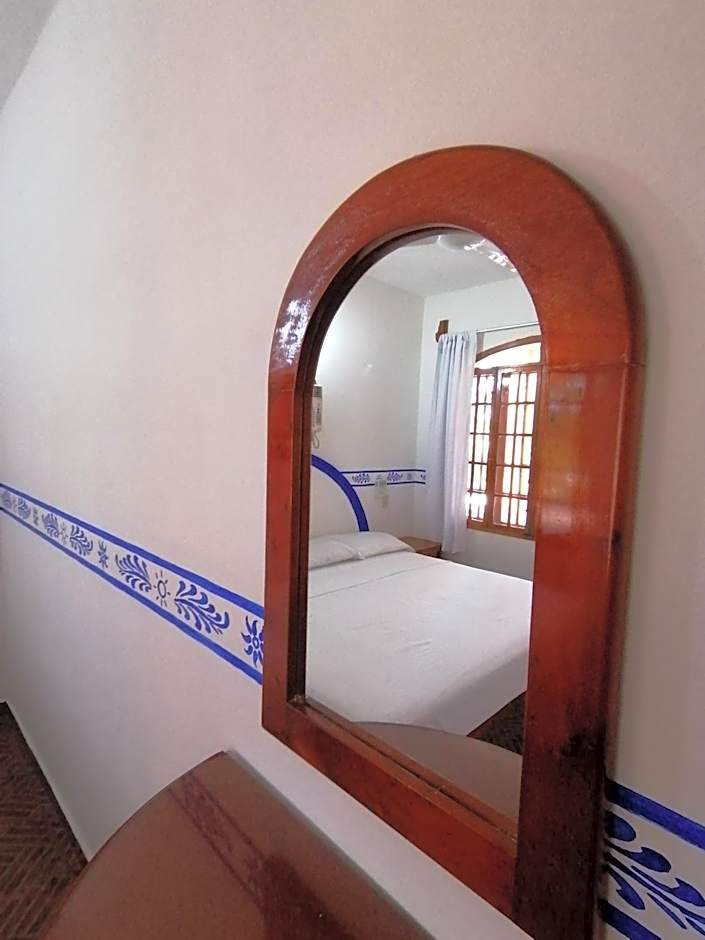 Don Luis Hostal - Sucursal Galeana - Tecolutla