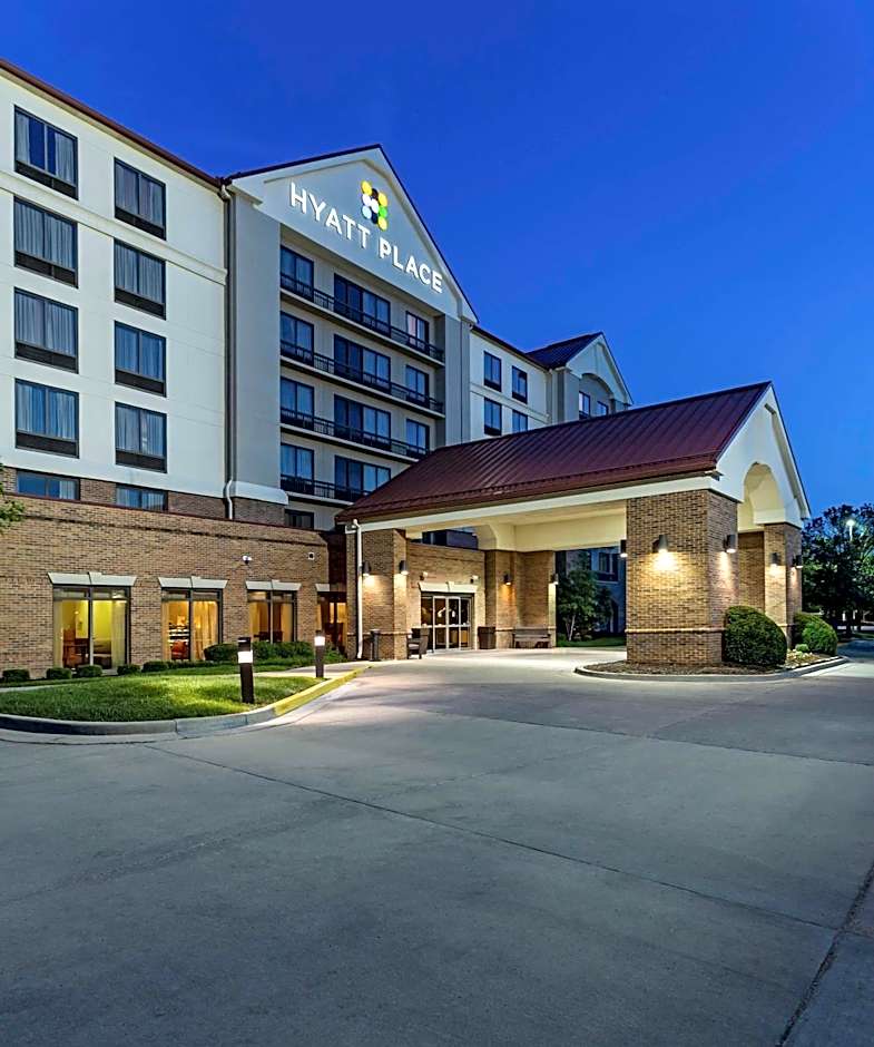 Hyatt Place Overland Park Convention Center