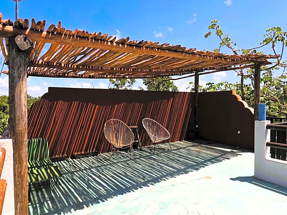MAUI HOSTELS TULUM