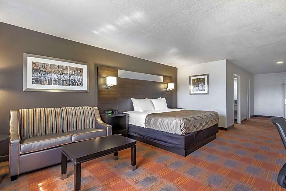 Quality Inn & Suites Stuttgart North