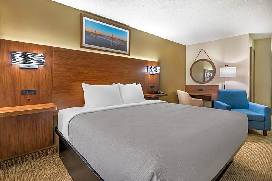 Quality Inn & Suites Rockport - Owensboro North