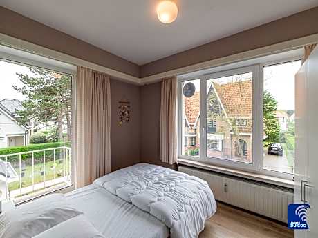 Modern Flat Near the Dunes