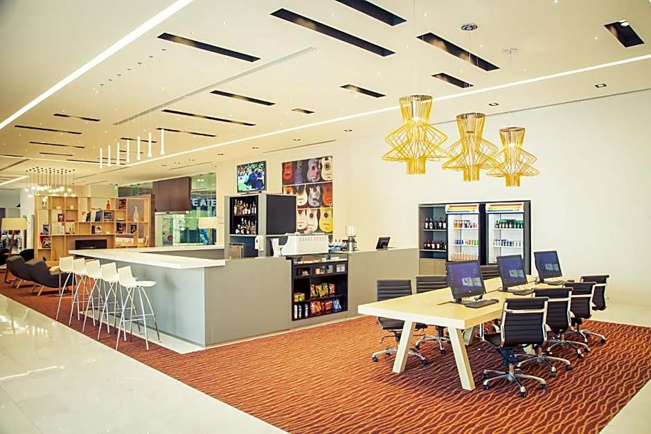 Fiesta Inn Plaza Central Aeropuerto