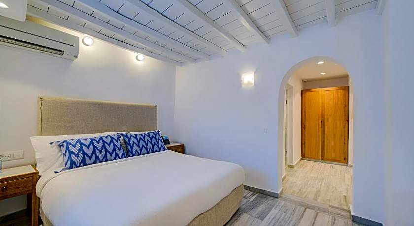 Madalena Hotel