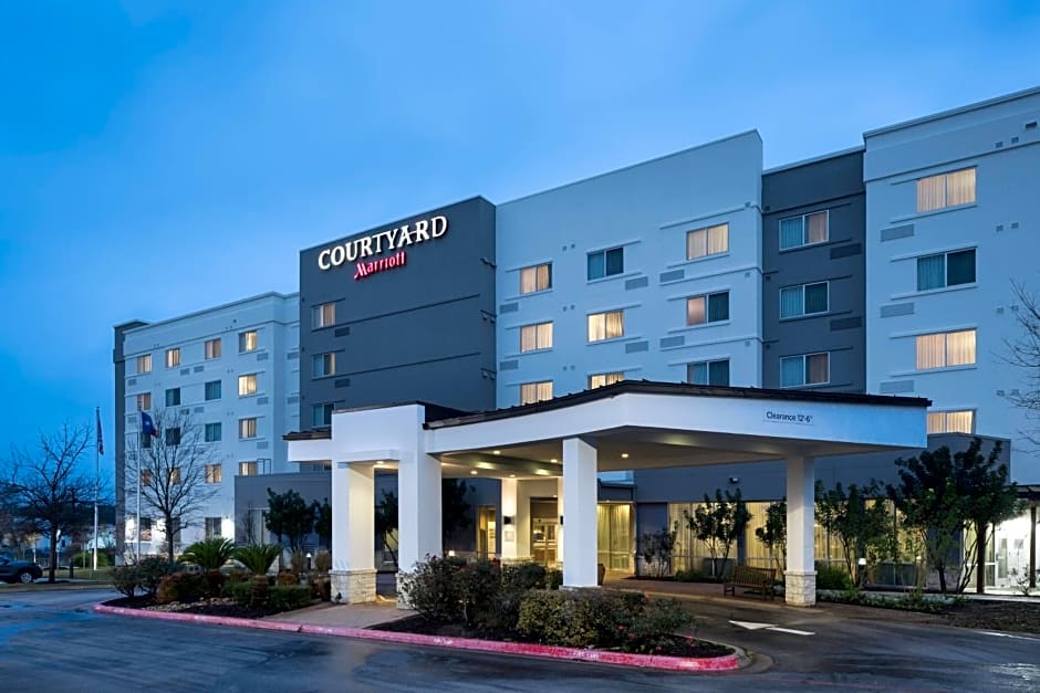 Courtyard by Marriott Austin Parmer/Tech Ridge