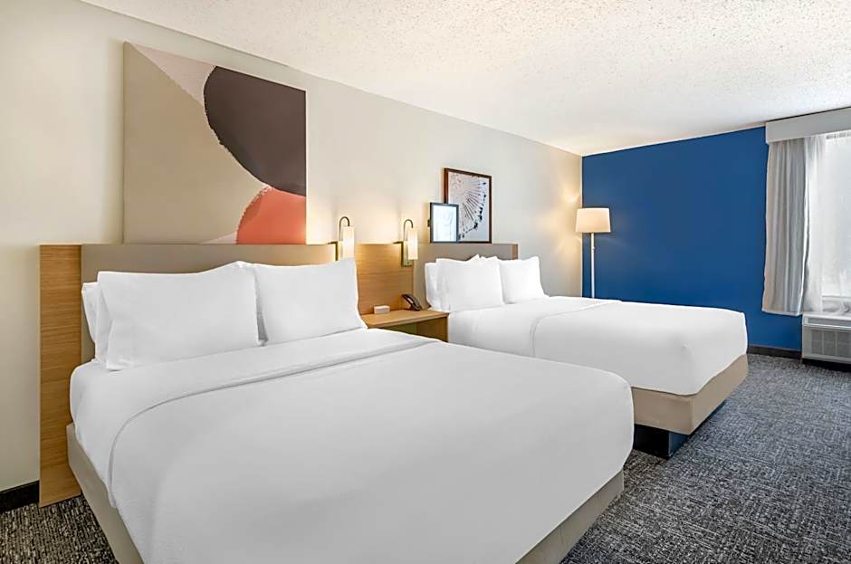Spark by Hilton Roanoke Airport