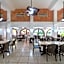 Hotel Castillo Huatulco & Beach Club