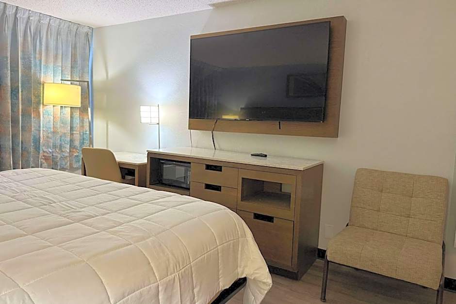 Suburban Studios Fairborn - Dayton