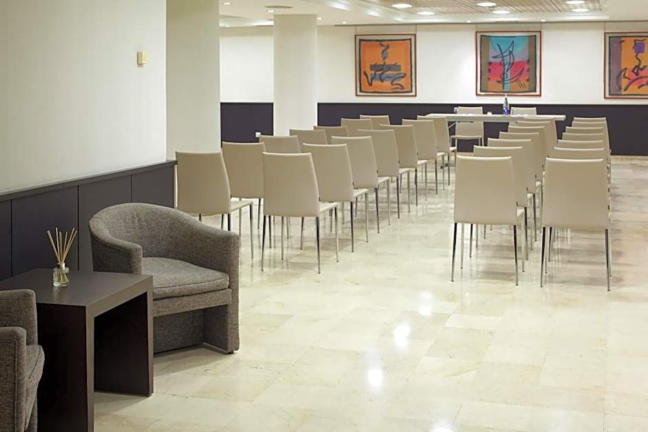 NH Ciudad De Santander