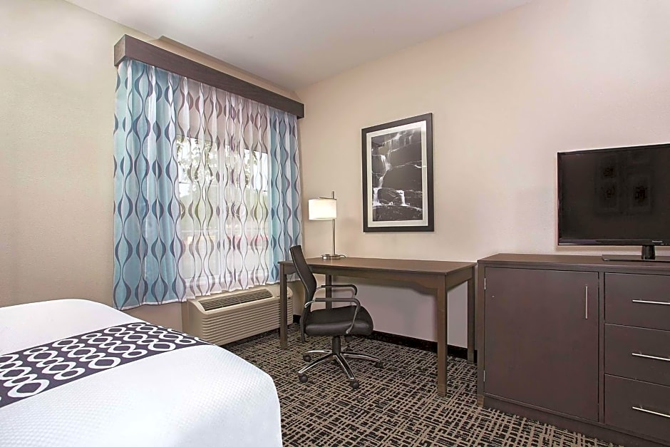 La Quinta Inn & Suites by Wyndham Chattanooga - Lookout Mtn
