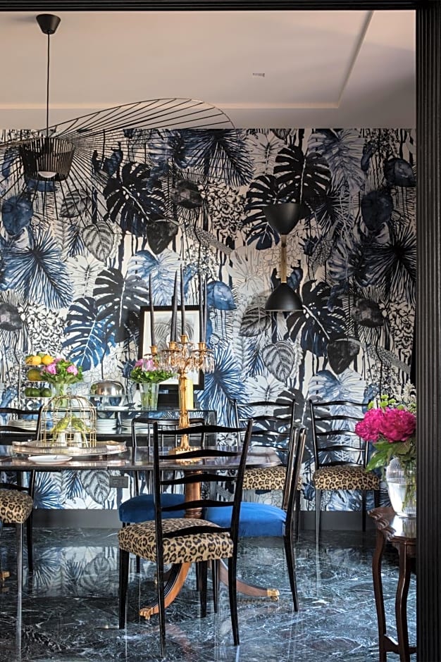 Velona's Jungle Luxury Suites