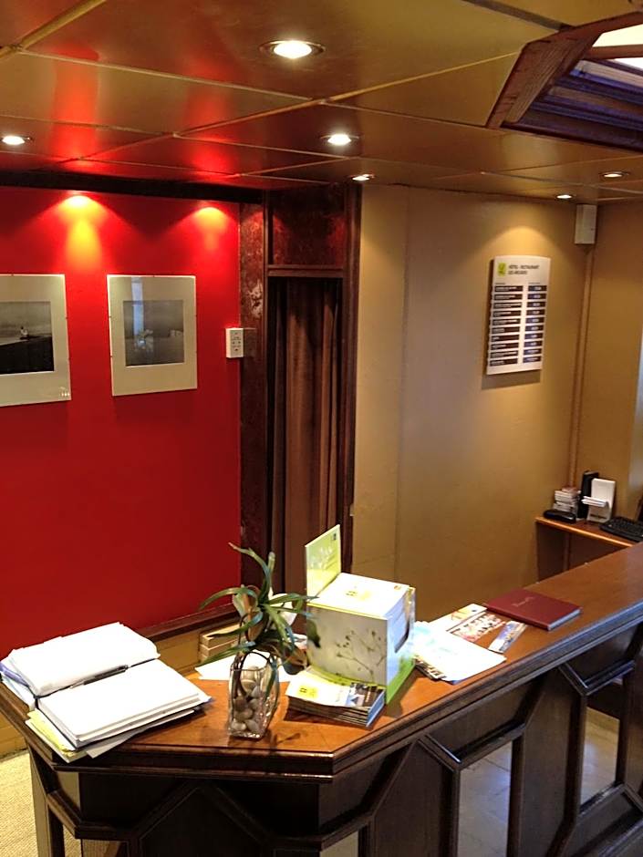 LOGIS Hôtel & Restaurant - Les Arcades