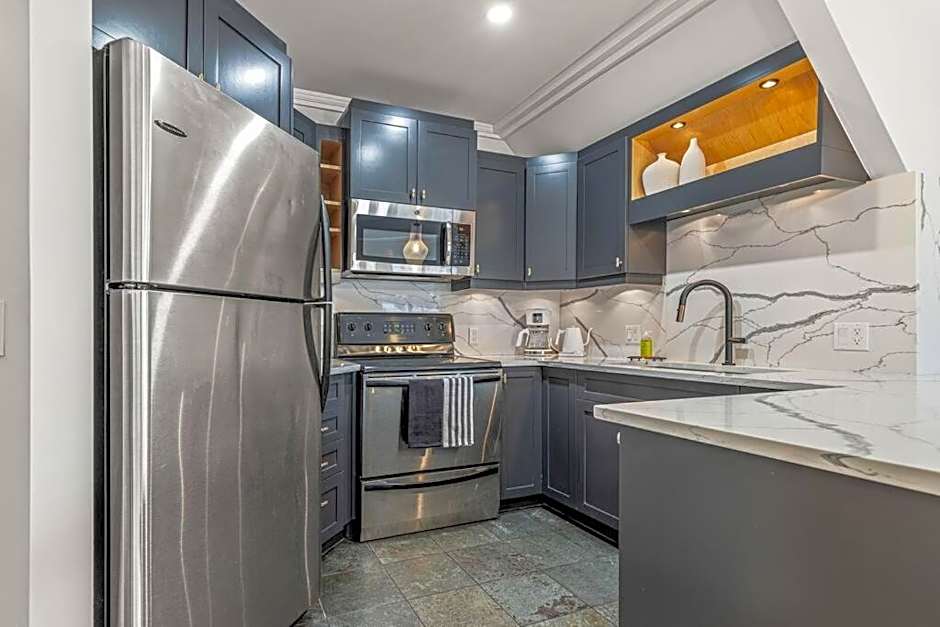 Mountain Vista Escape Downtown