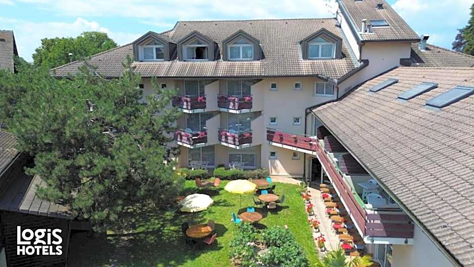 Logis Hotel Arc En Ciel