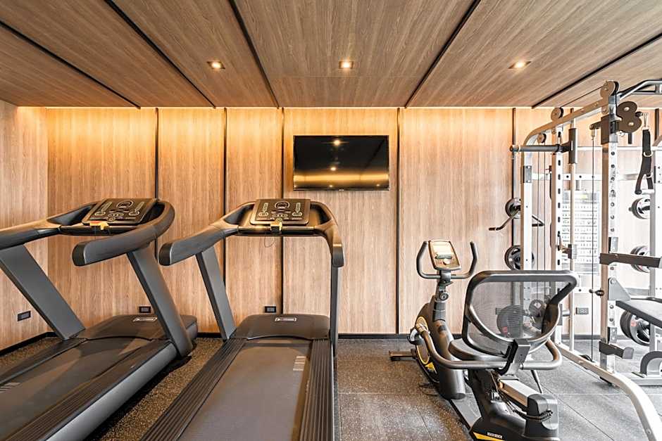 Destiny63 Ekamai Apartment