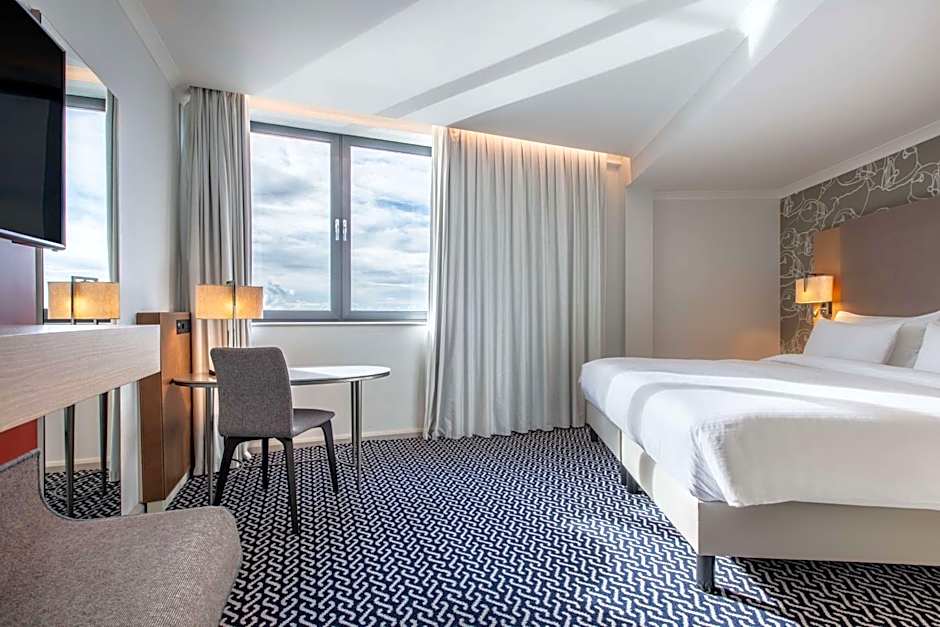 Radisson Blu Waterfront Hotel, Jersey