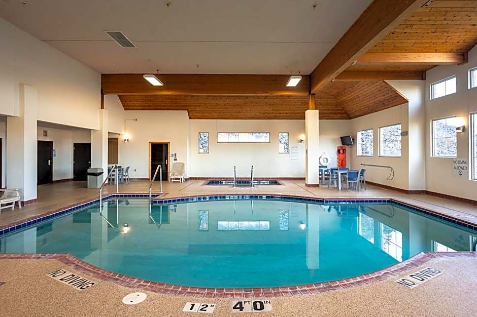 Holiday Inn Express Houghton-Keweenaw By IHG