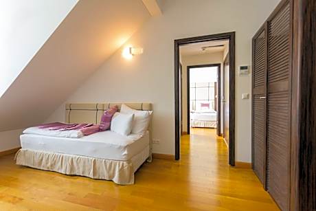 Two-Rooms Apartment with Kitchenette