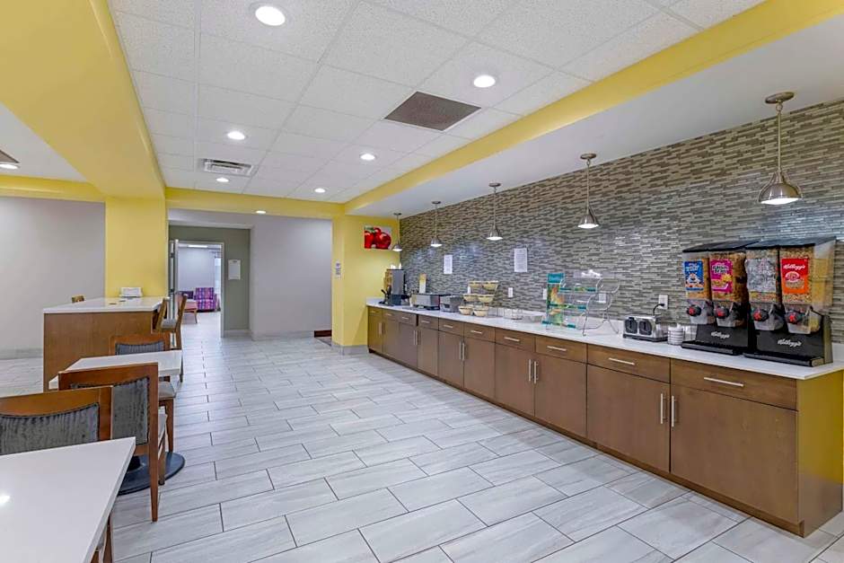 Quality Inn & Suites Carlsbad Caverns Area
