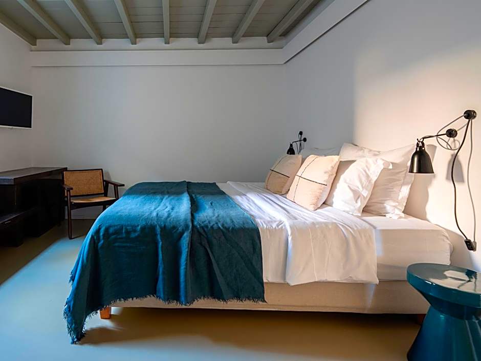 Mykonos Rocks Villas & Suites