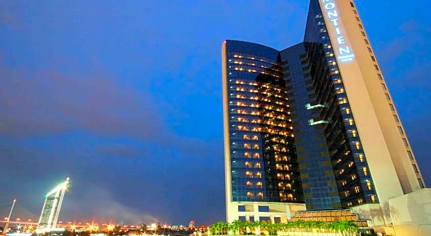 Montien Riverside Hotel