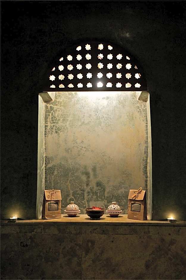 Riad Dar L'Oussia & SPA
