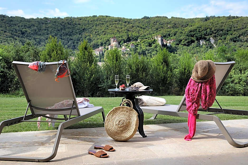 Hôtel Le Saint Cirq