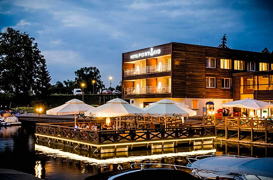 Hotel Port 110