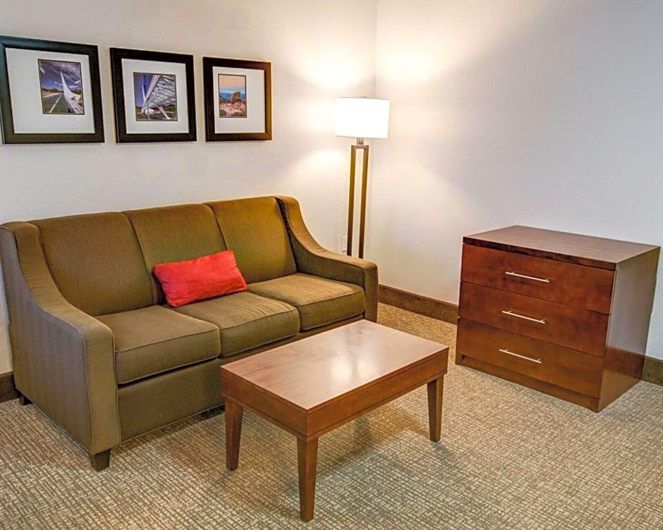 Comfort Inn Redding Near I-5