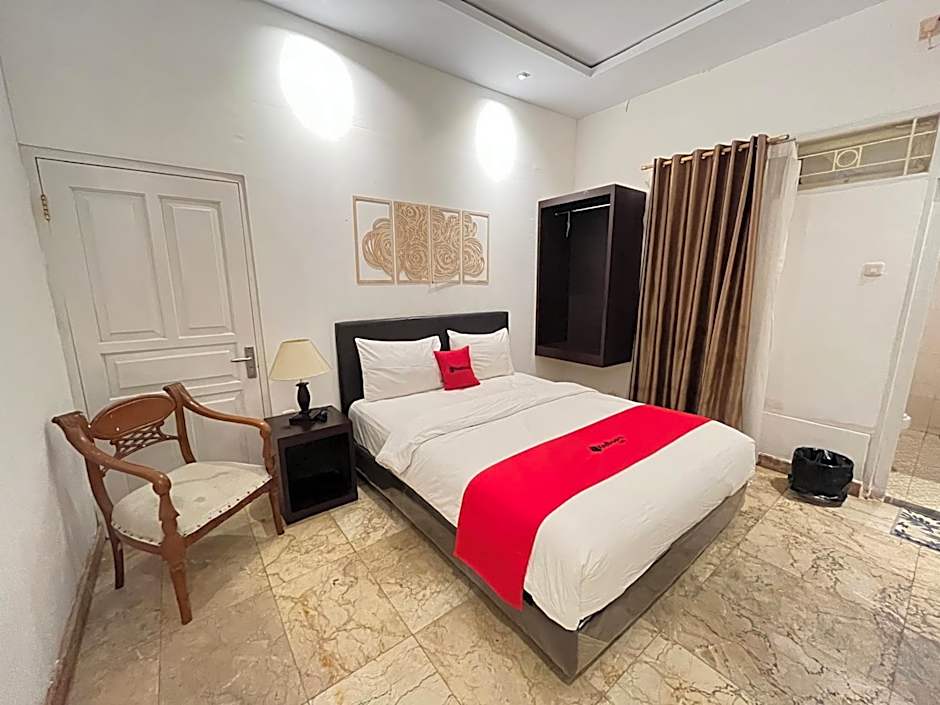 RedDoorz near Kantor Walikota Manado