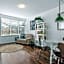 Modern City-Fringe Apartment in New Town