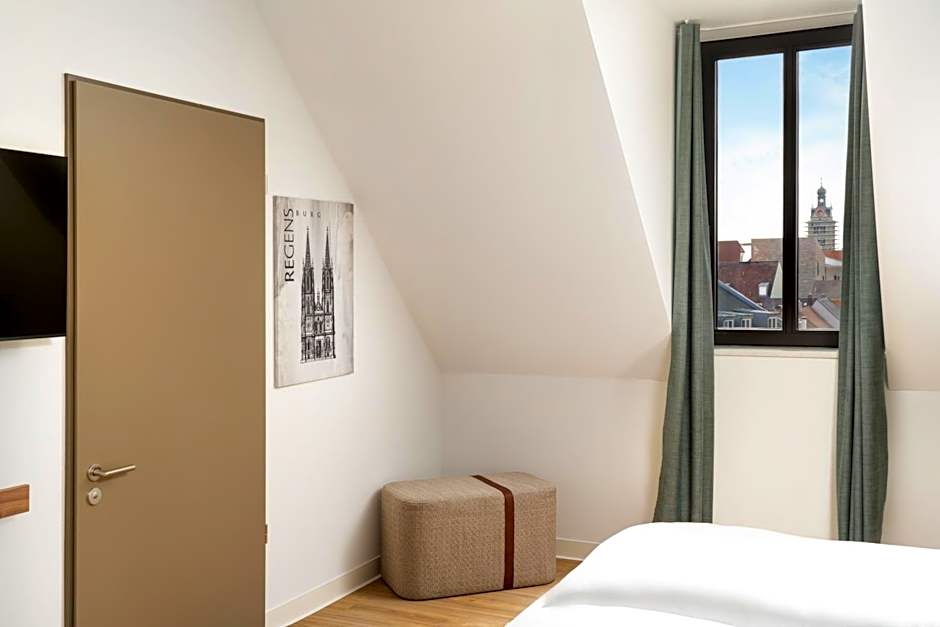 elaya hotel regensburg city center, Trademark by Wyndham
