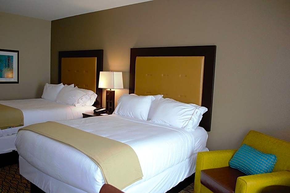Holiday Inn Express Hotel And Suites St Joseph By IHG