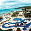 Royalton Blue Waters Autograph All-Inclusive Resor