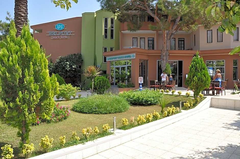 Alleria Belport Beach Hotel