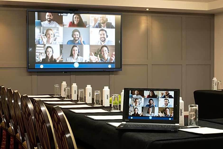 Louis Fitzgerald Hotel