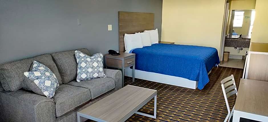 Ameristay Inn & Suites