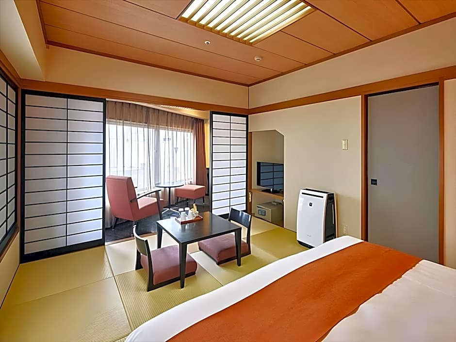 OKINAWA NaHaNa HOTEL